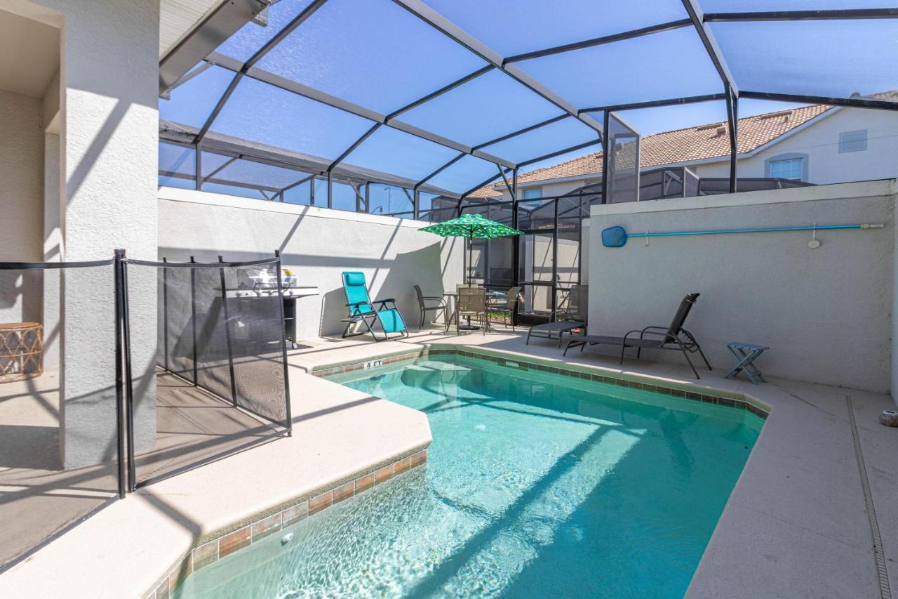 Storey Lake Home W Pool Near Disney Waterpar Kissimmee Zewnętrze zdjęcie